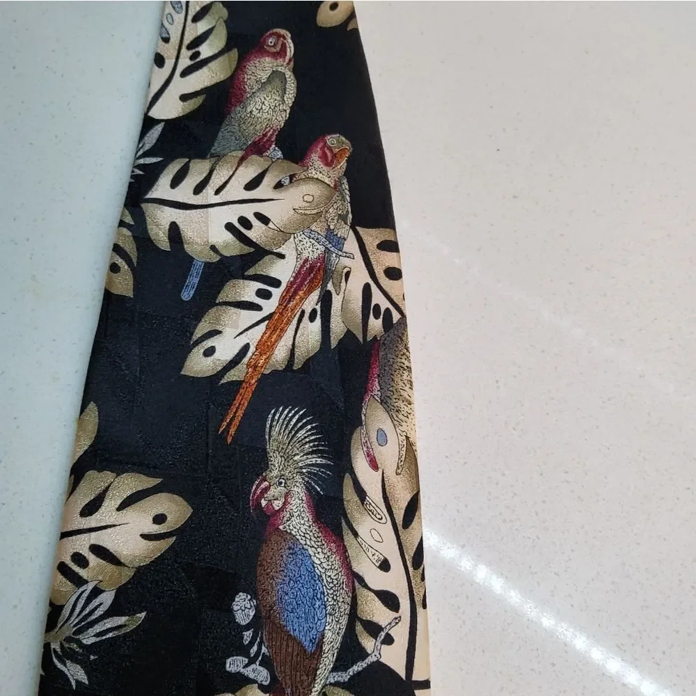 AMERICANA by MB Parrots Print Silk Tie